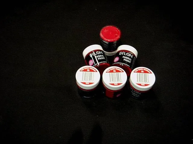 DYLON FABRIC PAINT (25ml) (DEFECT CLEARANCE)